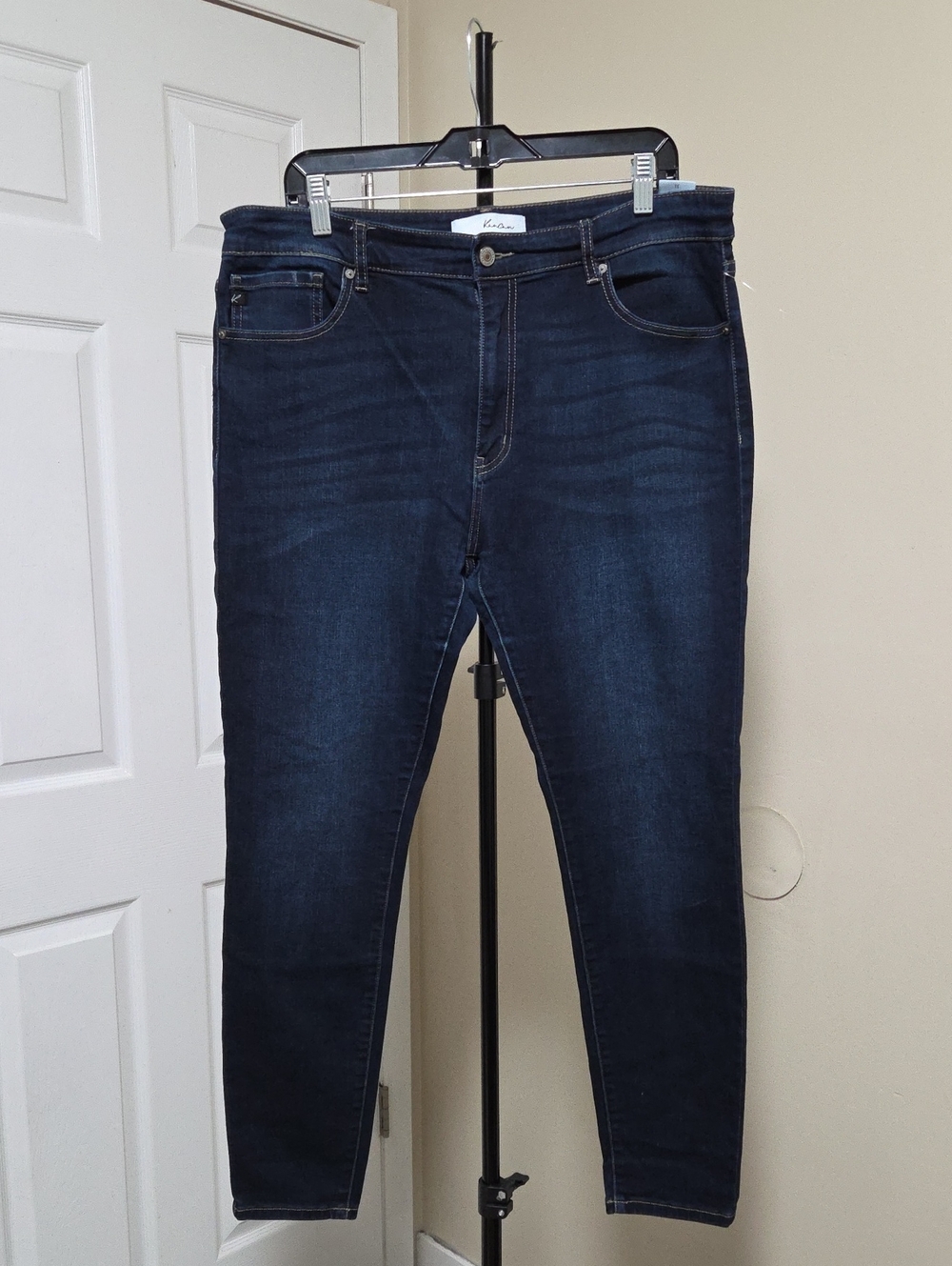 KanCan Women's Dark Blue Skinny Jeans